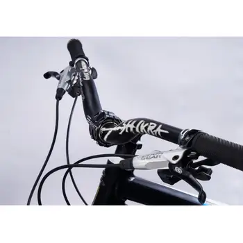 Prémium mountain bike kormány 31,8 mm x 785 mm 1 , stílusos nyomtatással, r fogantyúval