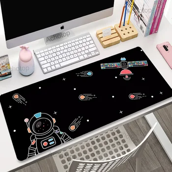 Astronaut egérpad Space XXL egérpad játék irodai kiegészítők Számítógép asztali szőnyeg Gamer asztali szőnyeg Asztali szőnyeg Anime PC szőnyegek