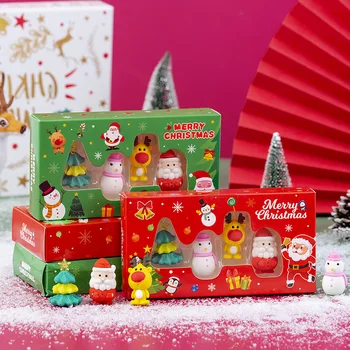 4db/set Kawaii karácsonyi radír Aranyos Mikulás jávorszarvas hóemberek karácsonyfa ceruza radír készlet Ajándék írószerek Gyerek iskolai kellékek