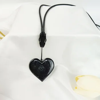 AIBAOTONG Terahertz Power Card fekete szív alakú medál szilikon ionlánccal