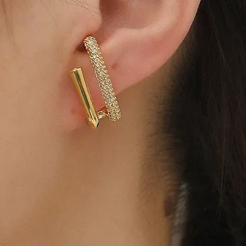 Kiváló minőségű luxus márkadizájn Fényes kristálygyöngyök Intarziás kétrétegű arany szegecs fülbevaló nőknek Divat fülékszer ajándék