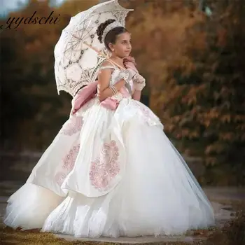 2022 Hercegnő hát nélküli íjvirág lány ruhák esküvőre tüll rátétekkel Gyerekparti báli ruha egyedi méret