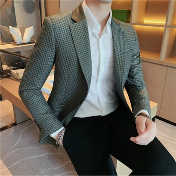 Kiváló minőségű öltöny Férfi brit stílusú karcsú elegáns divat Üzleti alkalmi ruha Tuxedo talléros plallér tok Blézer kabát