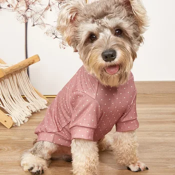 Kisállat ruhák tavasz és nyár új stílus 2022 kis kutya és macska ruhák rózsaszín pöttyös póló aranyos in kutya ruhák