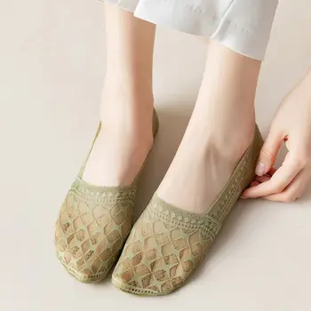 Kényelmes divatos hálós csíkos csúszásmentes lányoknak Nincs nyoma harisnya női láthatatlan zokni Nyári zokni papucs Koreai hajó zokni